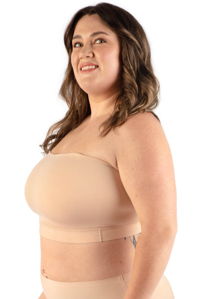 StayForm™ - Smoothing Bandeau Bra