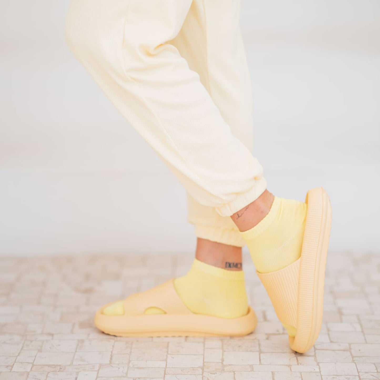 Cloudelle™ - Comfort Slides